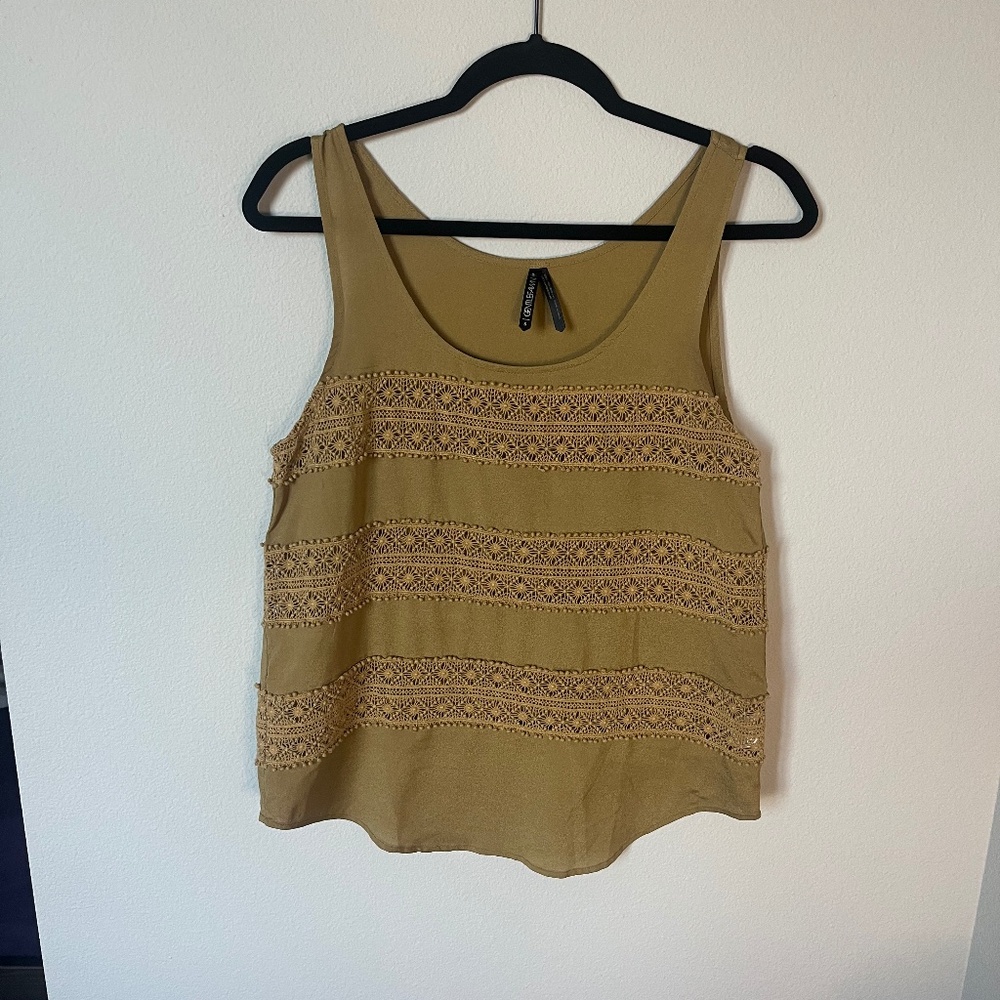 Gentle Fawn Tiered Olive Top Boho Feminine Woman's Size Small